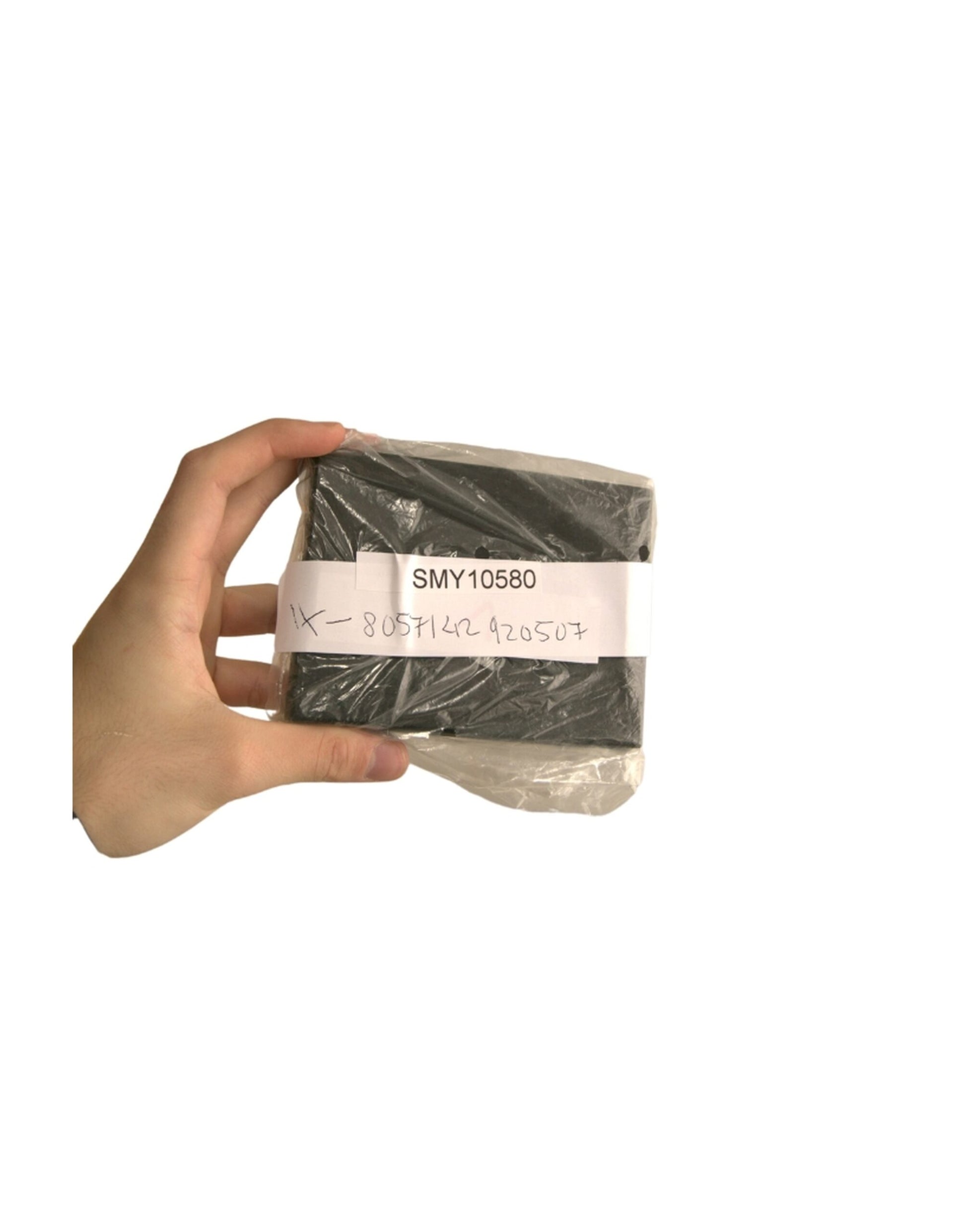 Schlüsselanhänger mit DG-Logo aus Messing, Metallring, silberfarben