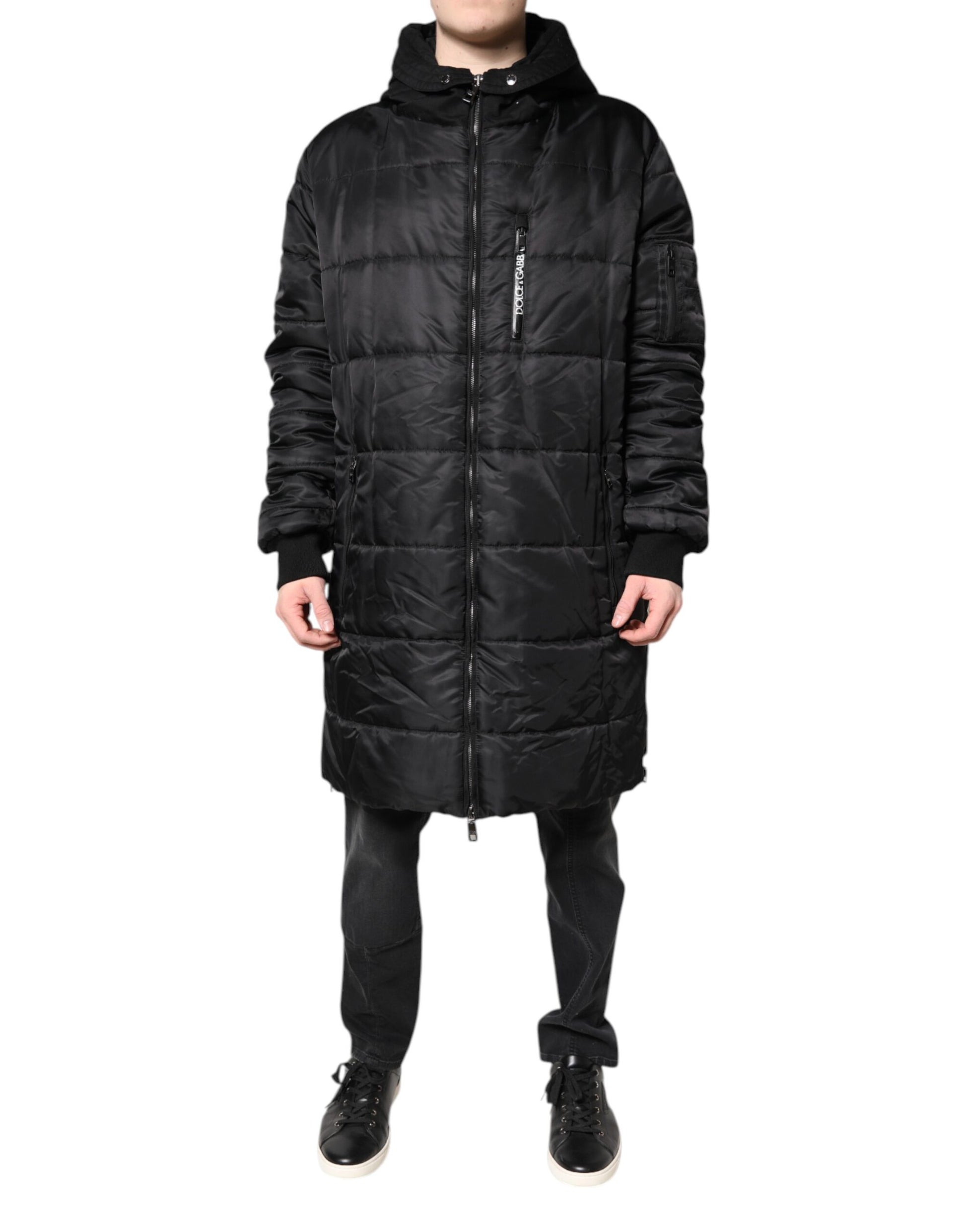 Schwarzer Parka mit Kapuze, Winterjacke