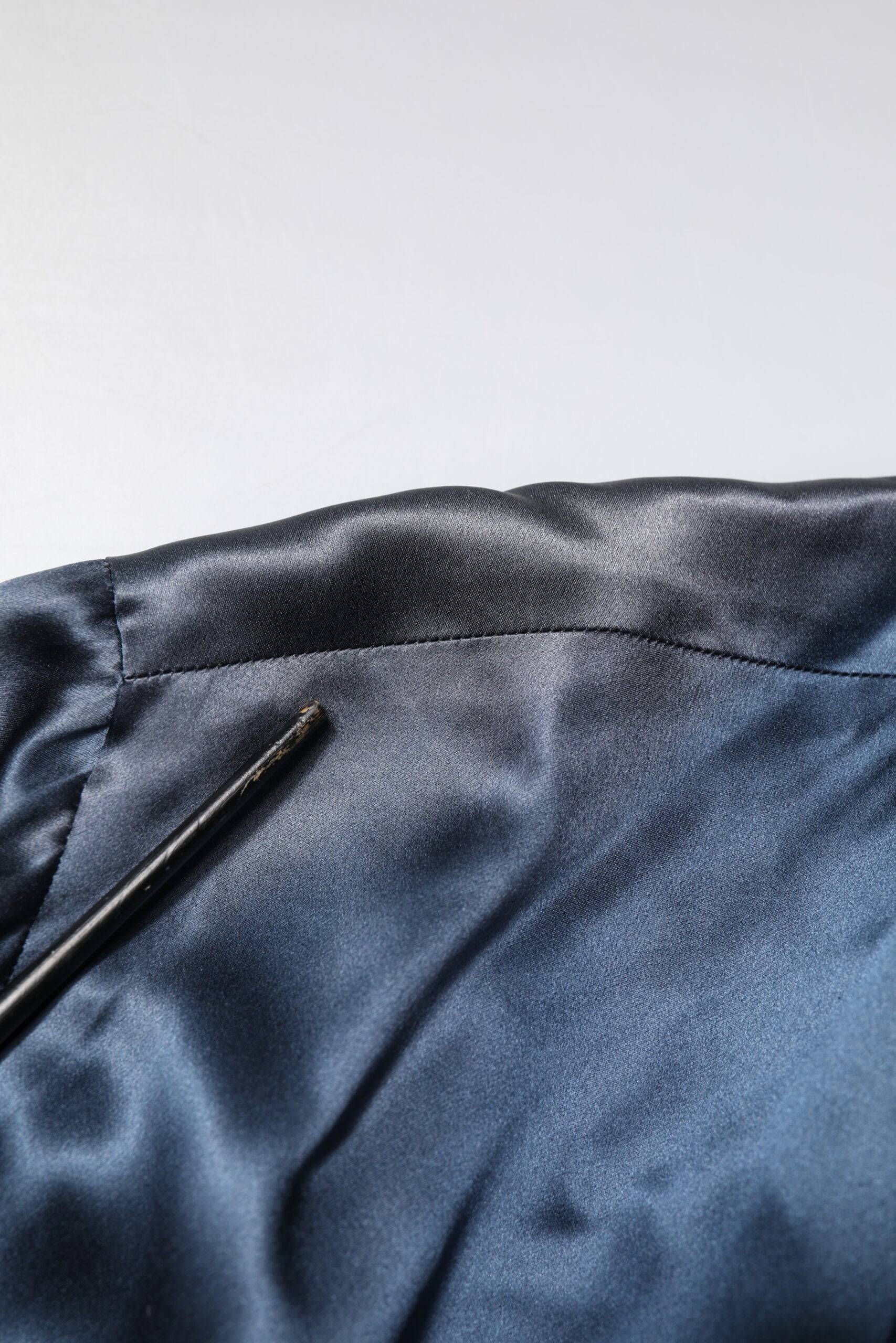 Blaue, einfarbige Seidenjacke für Herren