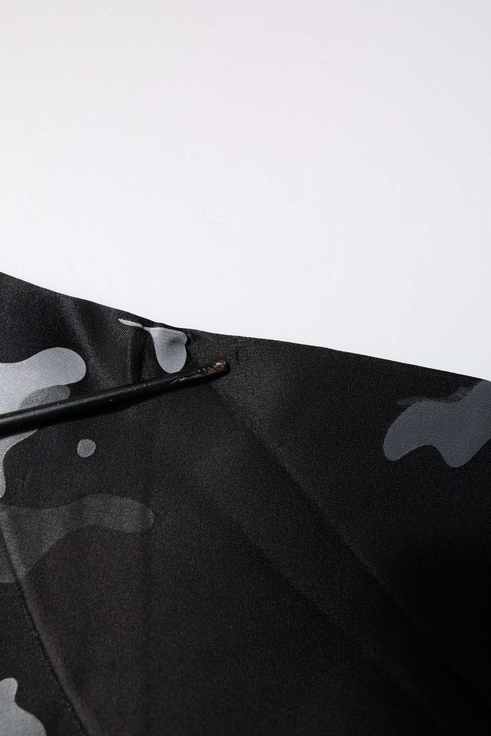 Dolce & Gabbana Black Camouflage Pullover Sweatshirt Sweater