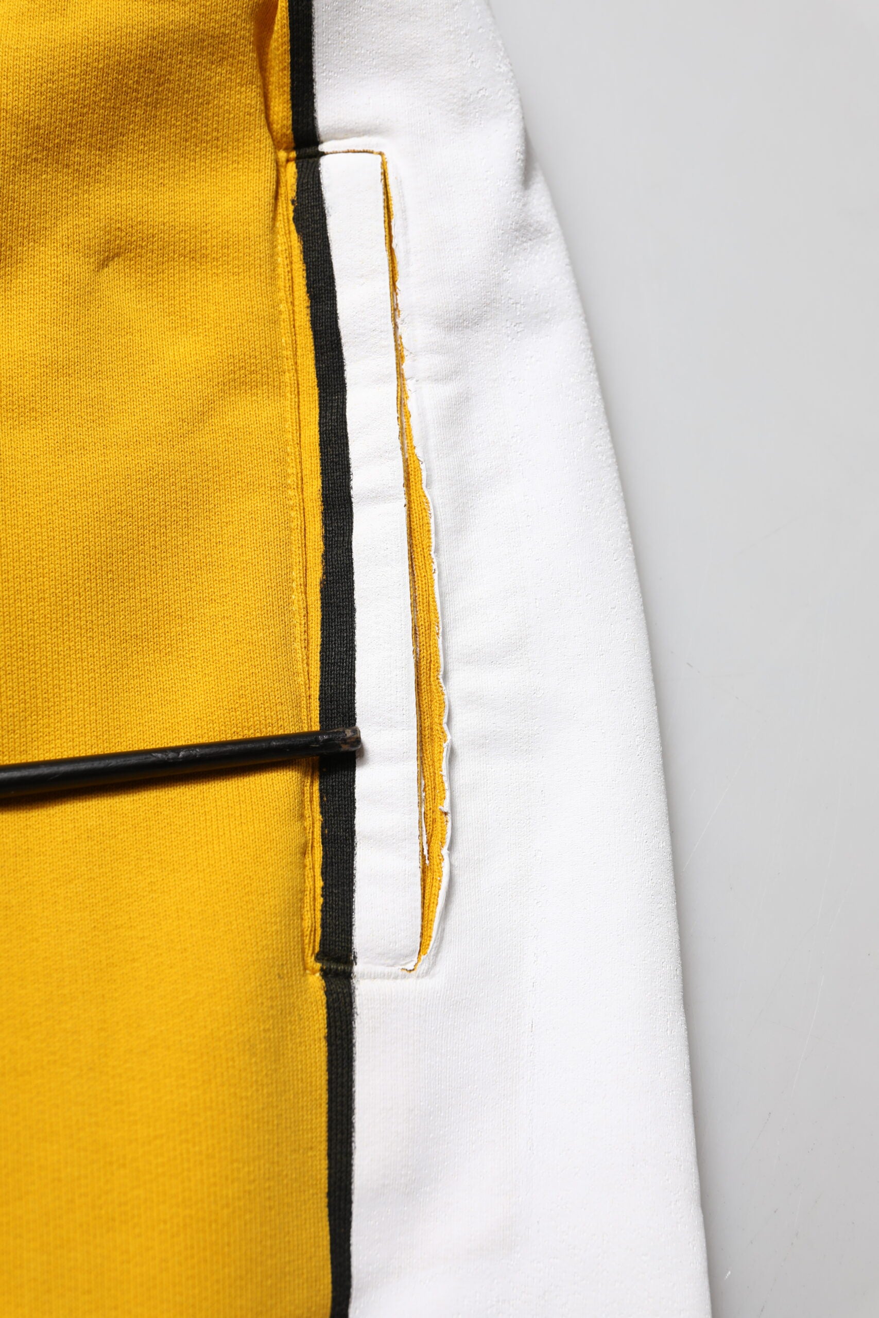 Dolce & Gabbana Yellow Cotton Jogger Skinny Sweatpants Pants