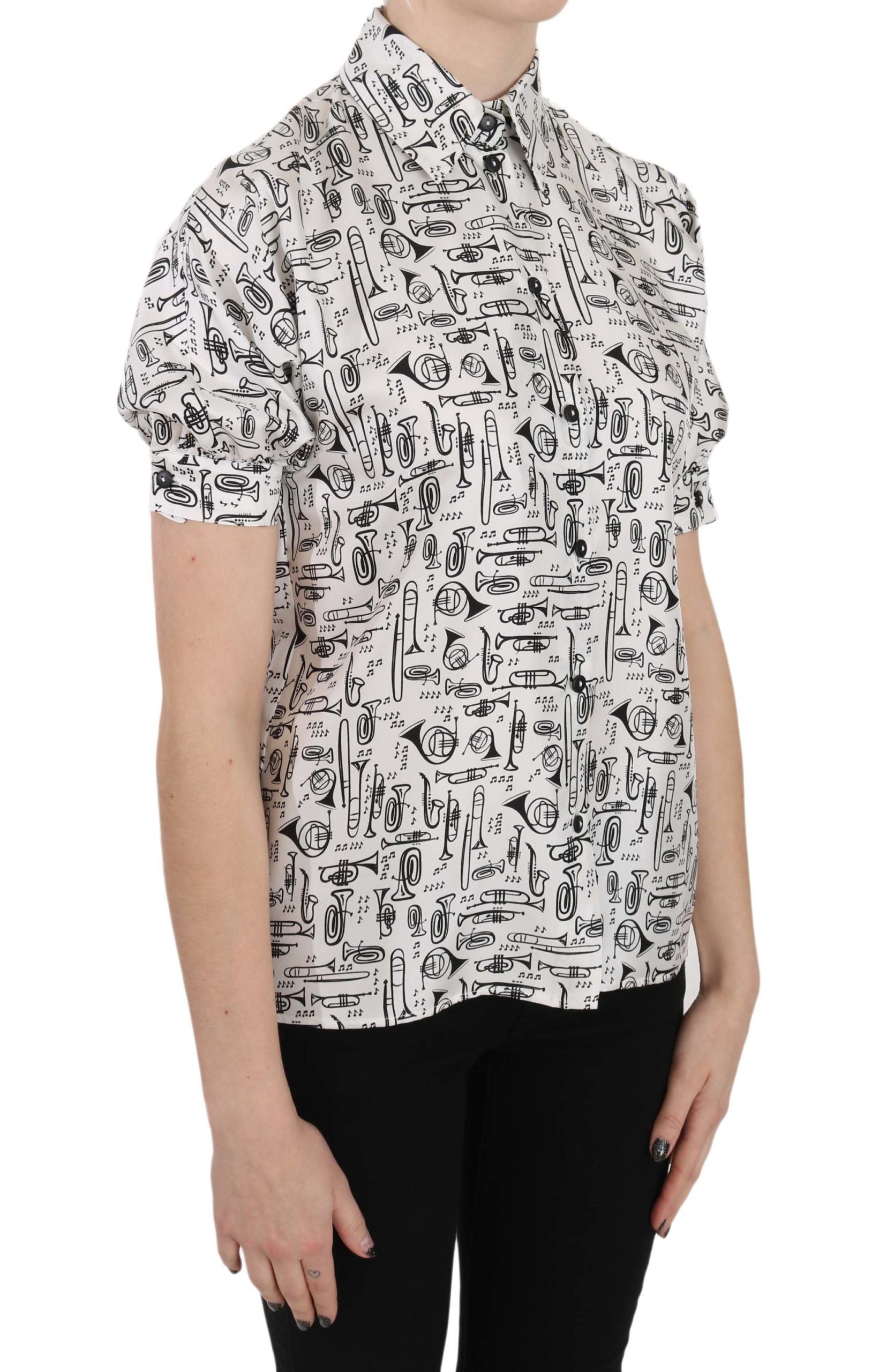 Seidenbluse mit Trompetendruck und Knopfleiste vorne