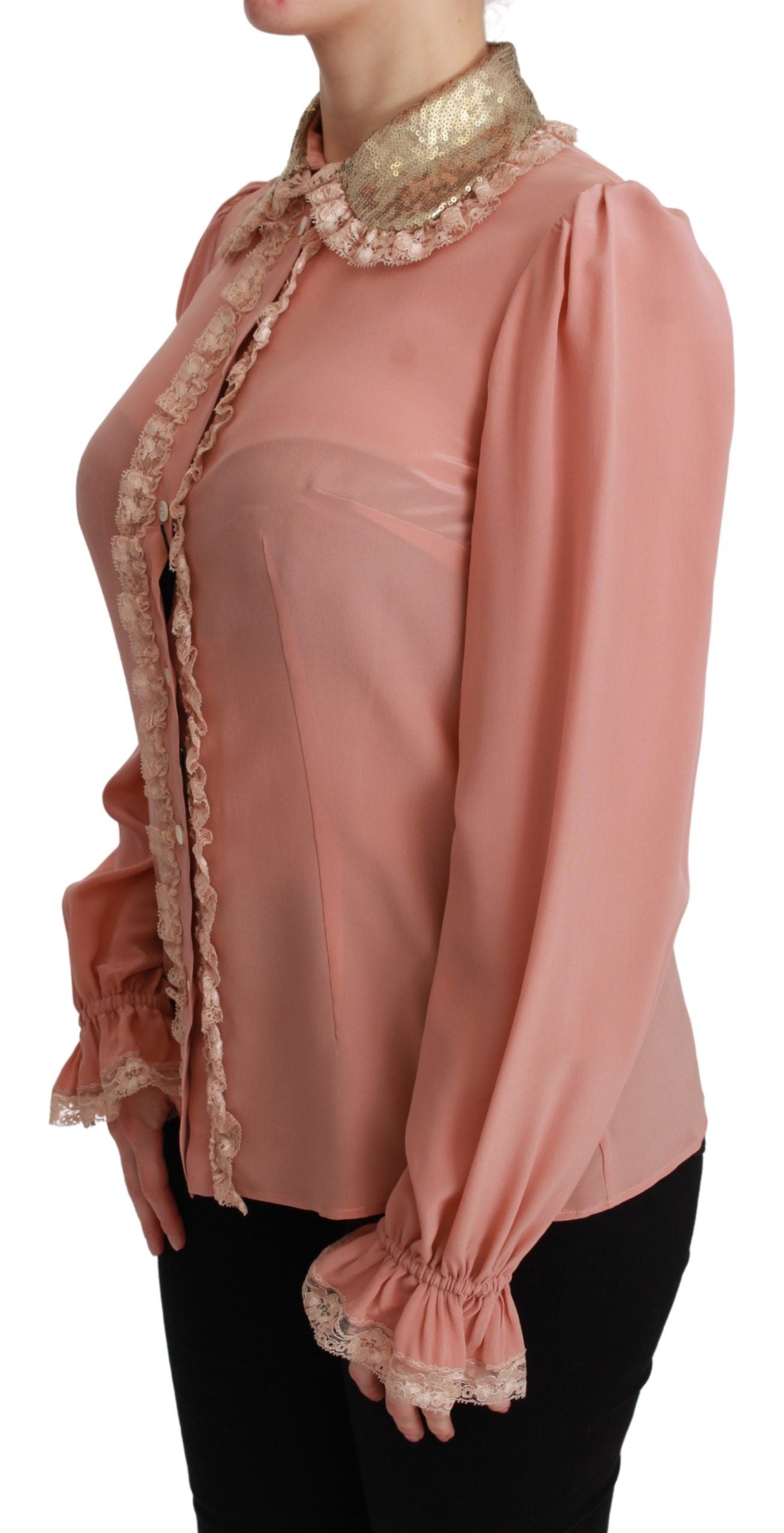 Rosa Seidenbluse mit goldenen Pailletten und Spitze