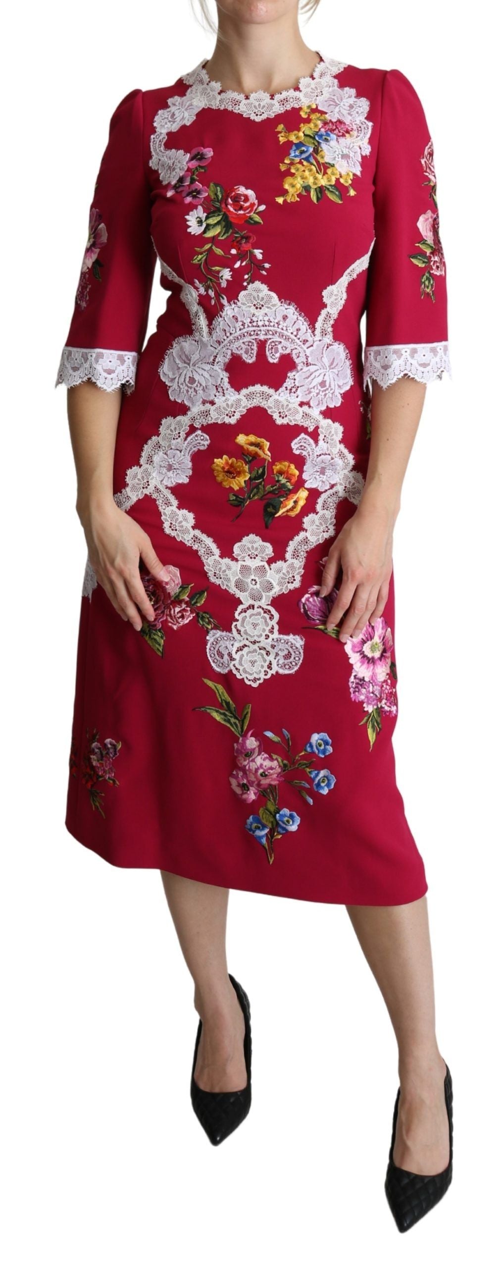 Rotes Midi-Etuikleid mit Blumenstickerei