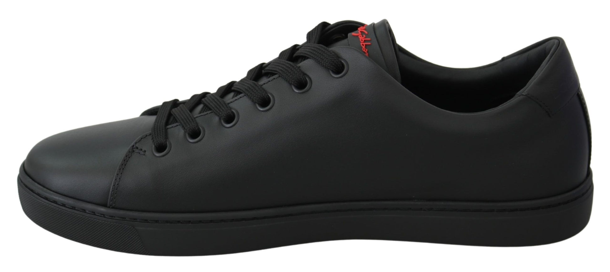 Schwarze Leder Love Heart Sneakers Damenschuhe
