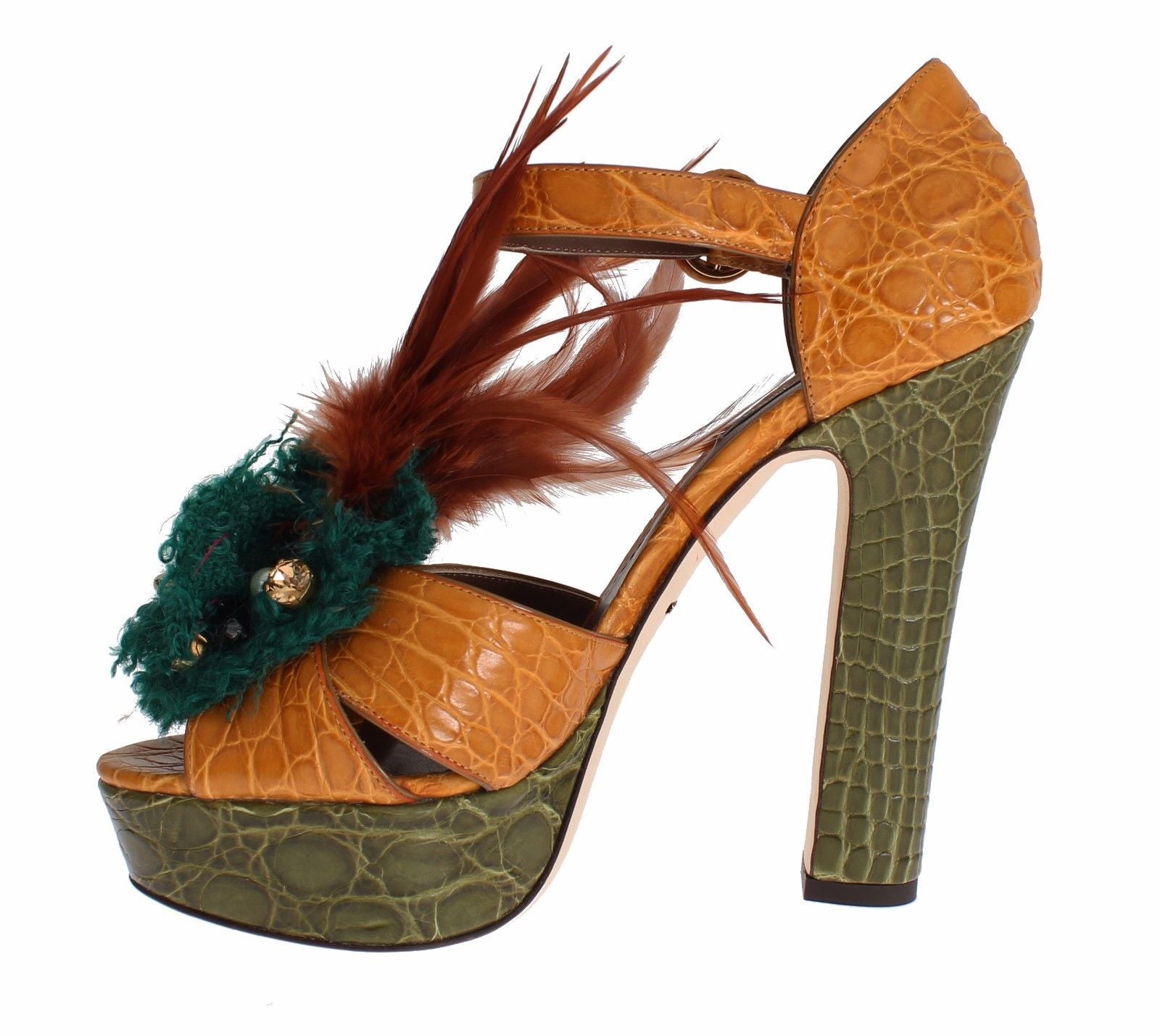 Orangefarbene Plateau-Sandalen aus Leder mit Kristallen