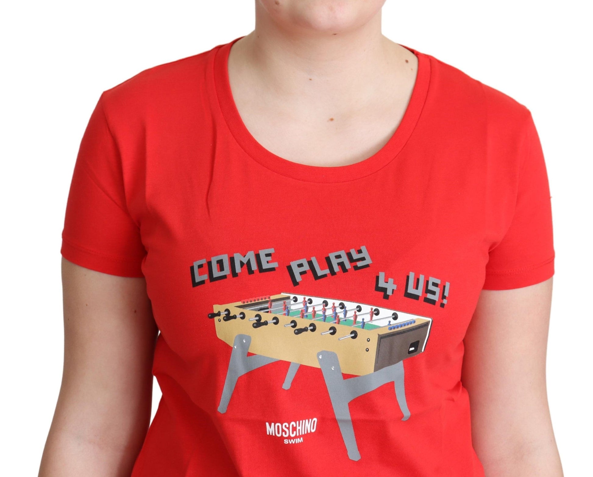 Rotes T-Shirt mit „Come Play 4 Us“-Aufdruck aus Baumwolle