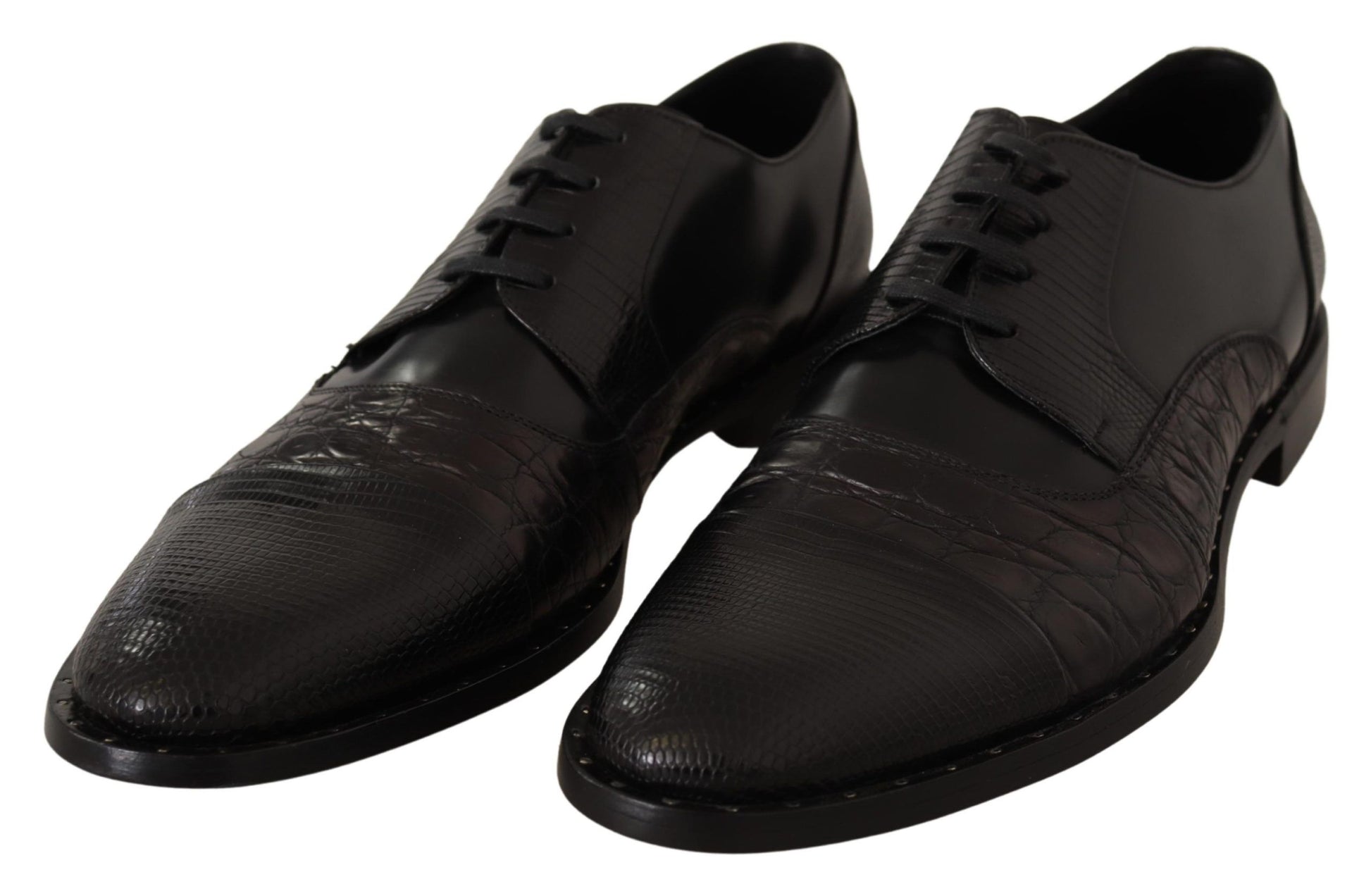 Schwarze Lederschuhe mit exotischen Häuten