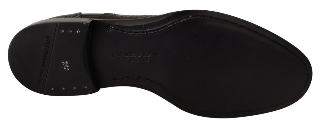 Schwarze Lederschuhe mit exotischen Häuten