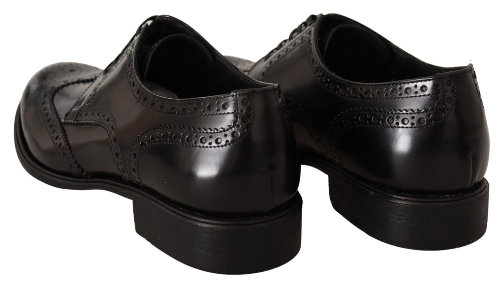 Schwarze Oxford-Schuhe aus Leder mit Flügelkappe