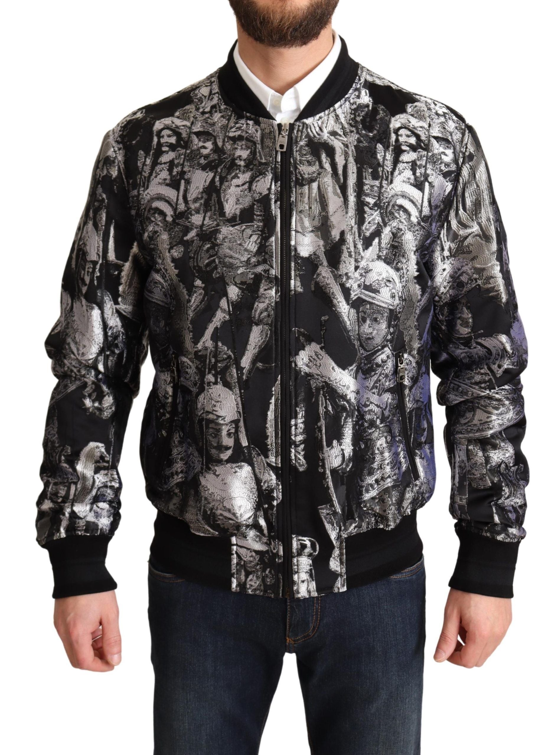 Schwarz-silberne Bomberjacke mit Puppi-Motiv