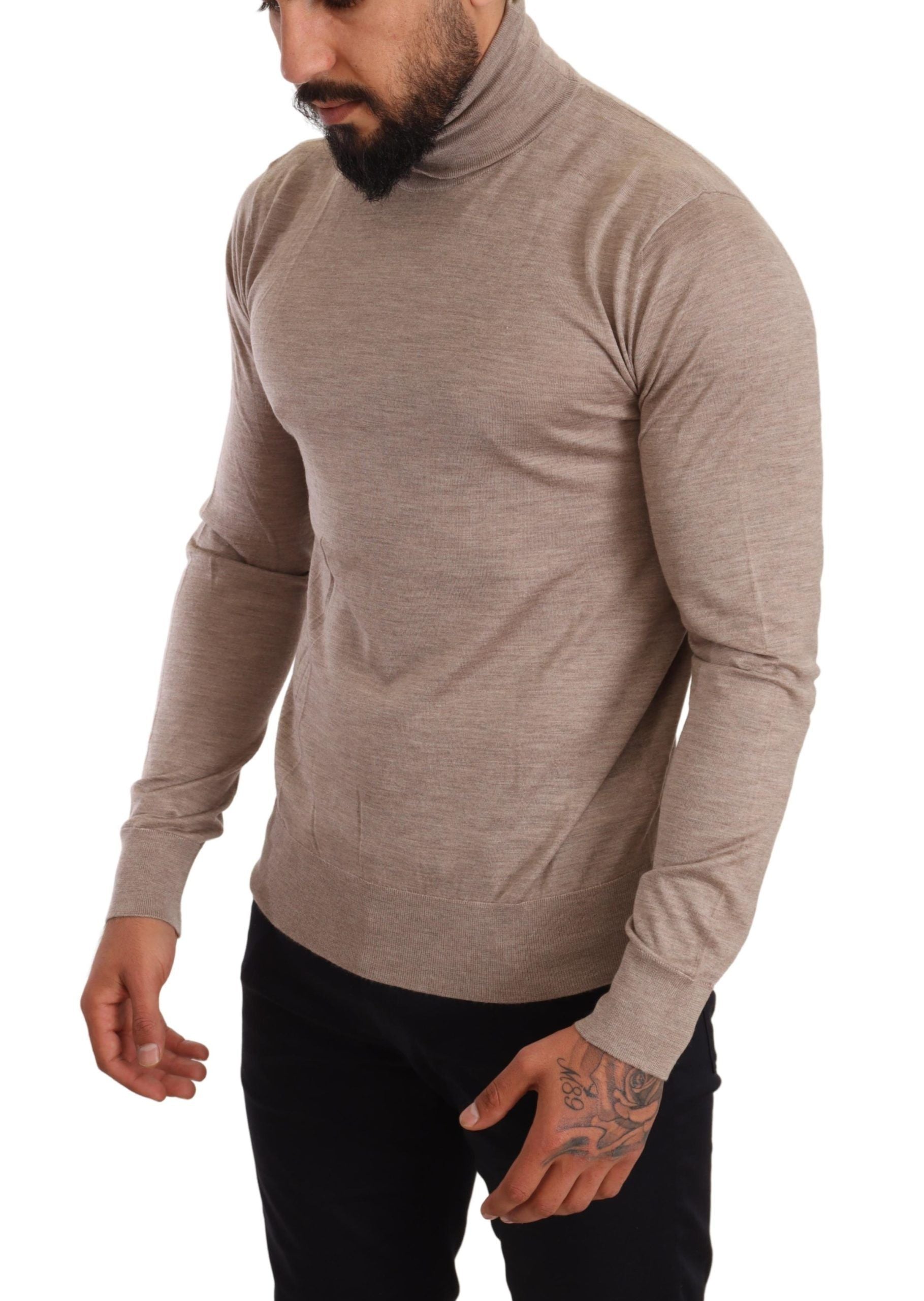 Beigefarbener Rollkragenpullover aus Kaschmir