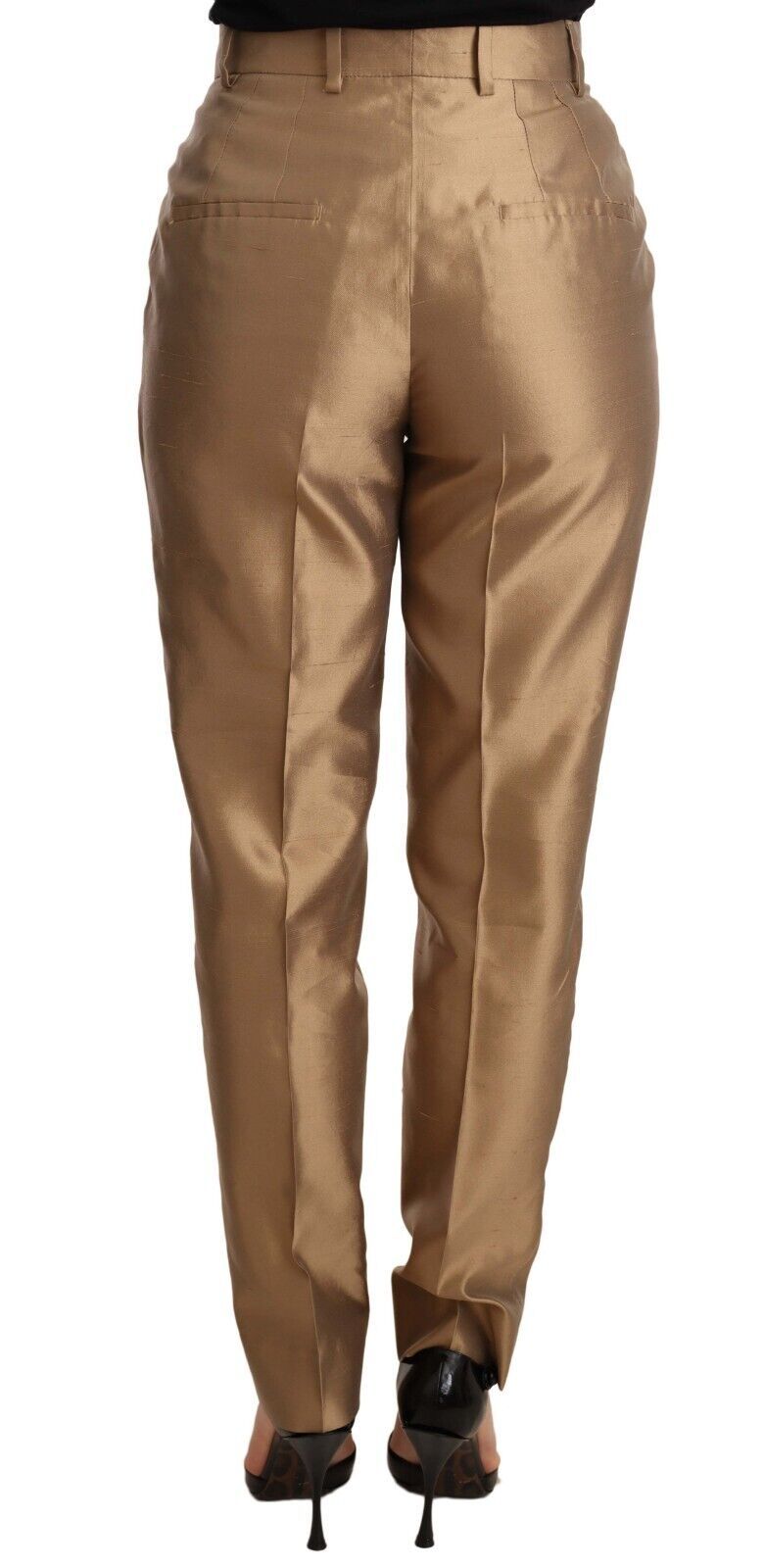 Goldfarbene, konisch zulaufende Seidenhose aus Metallic