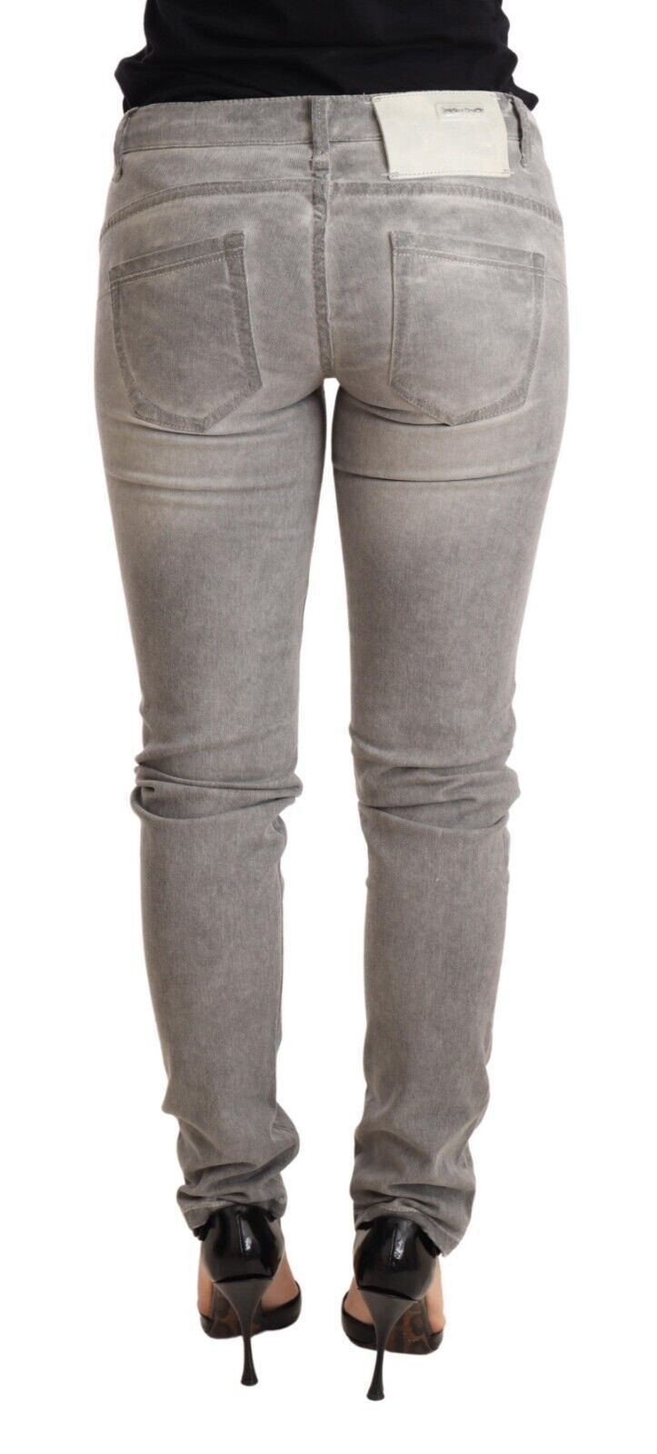 Hellgraue Jeanshose aus gewaschener Baumwolle im Slim Fit