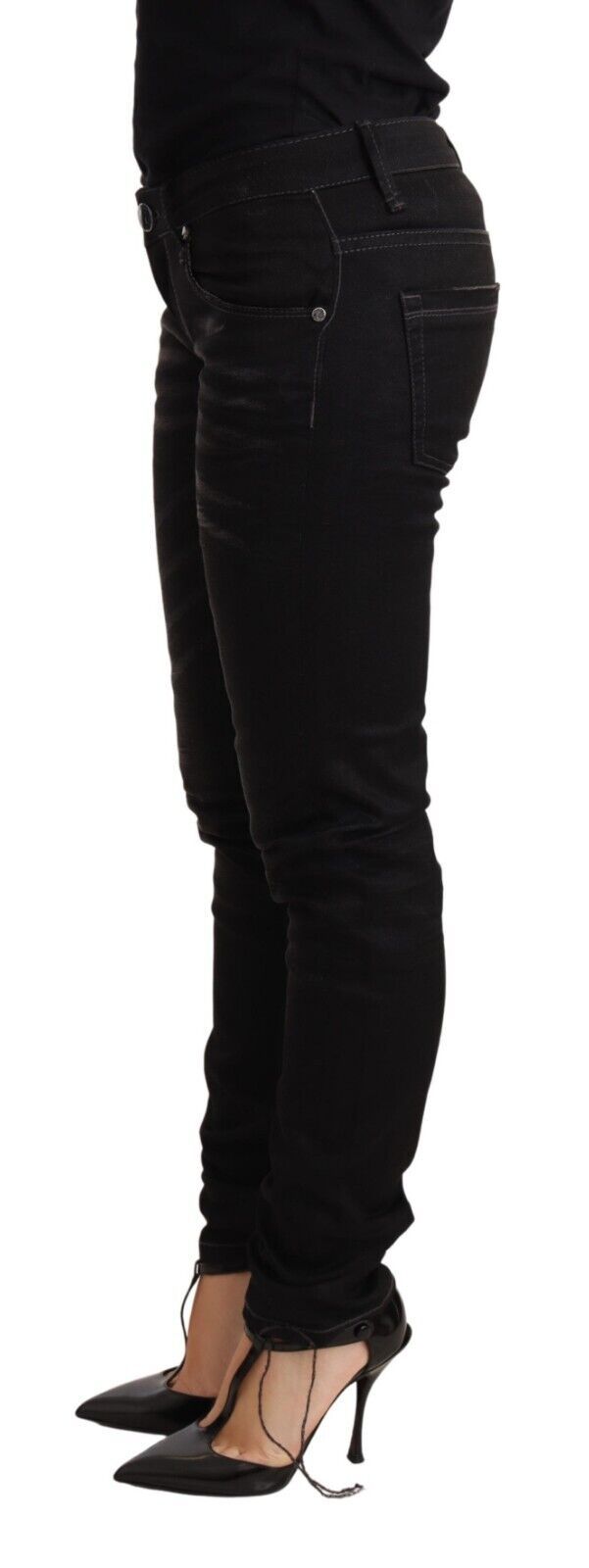 Schwarze Jeans aus gewaschener Baumwolle im Slim Fit mit niedriger Taille