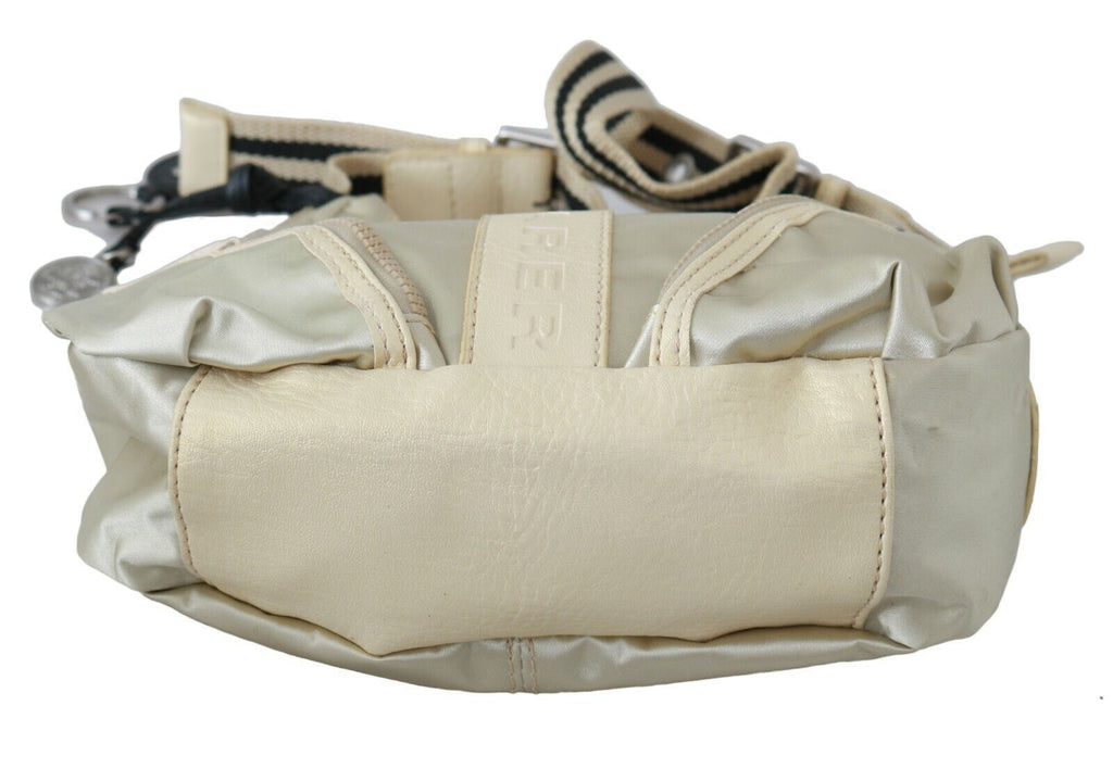 Weiße Schultertasche aus Stoff mit Umhängetasche