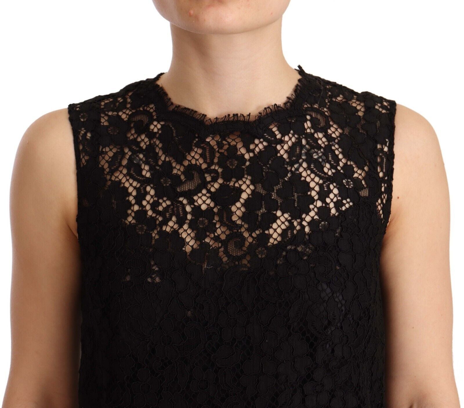 Schwarzes, ärmelloses Minikleid mit floraler Spitze