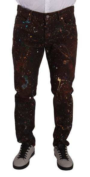 Braune Jeans aus Baumwoll-Jeansstoff in regulärer Farbe mit Farbspritzern