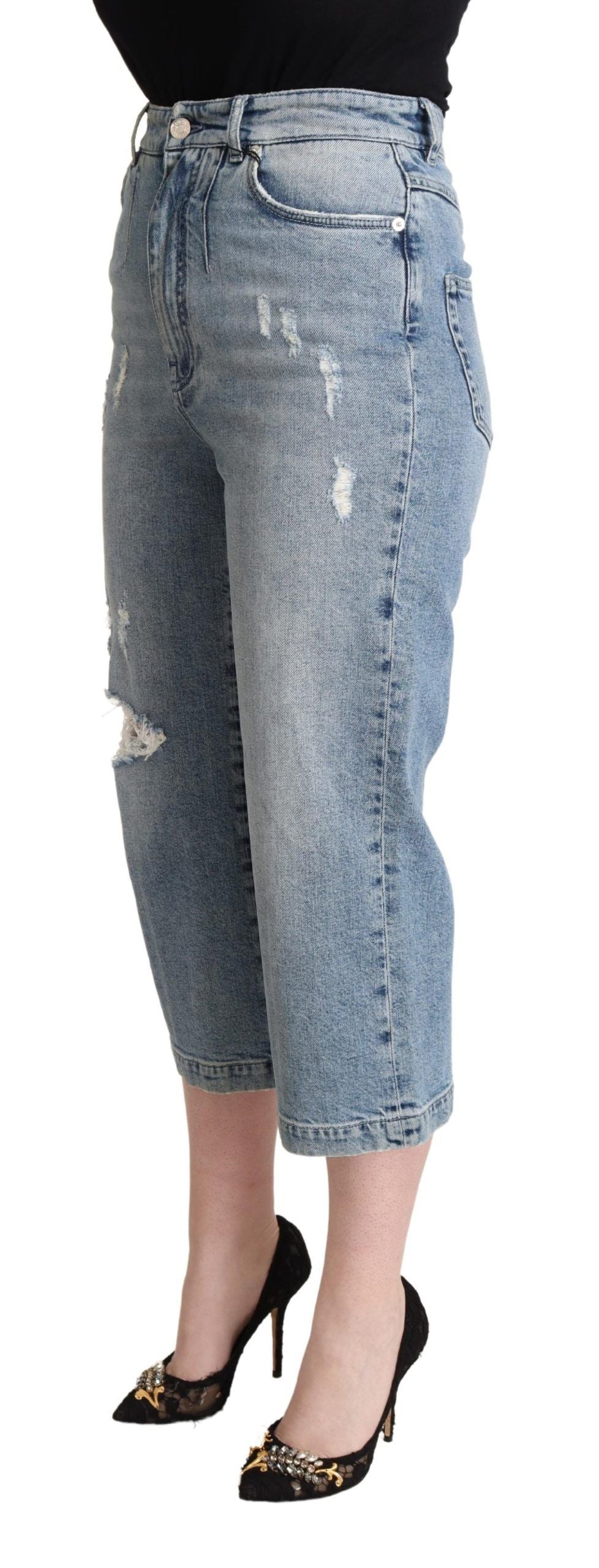 Blaue Capri-Crop-Jeans aus zerfetztem Baumwolldenim