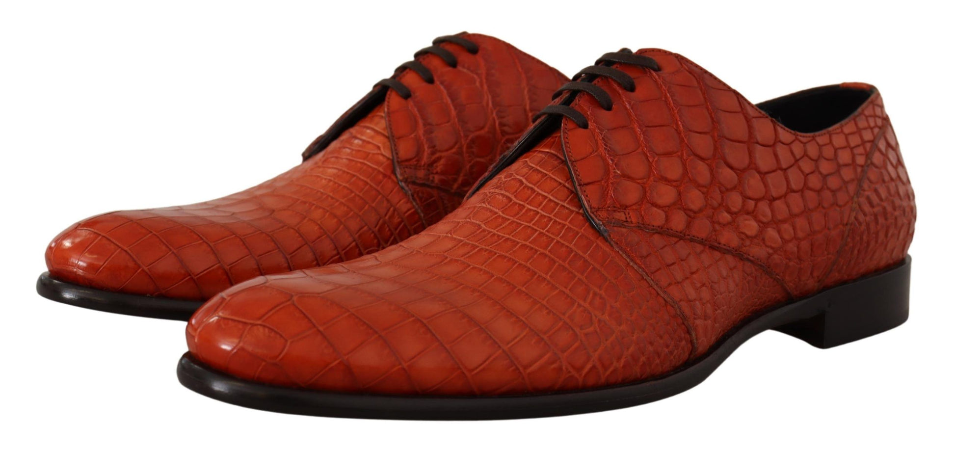 Orangefarbene Derby-Schuhe aus exotischem Leder