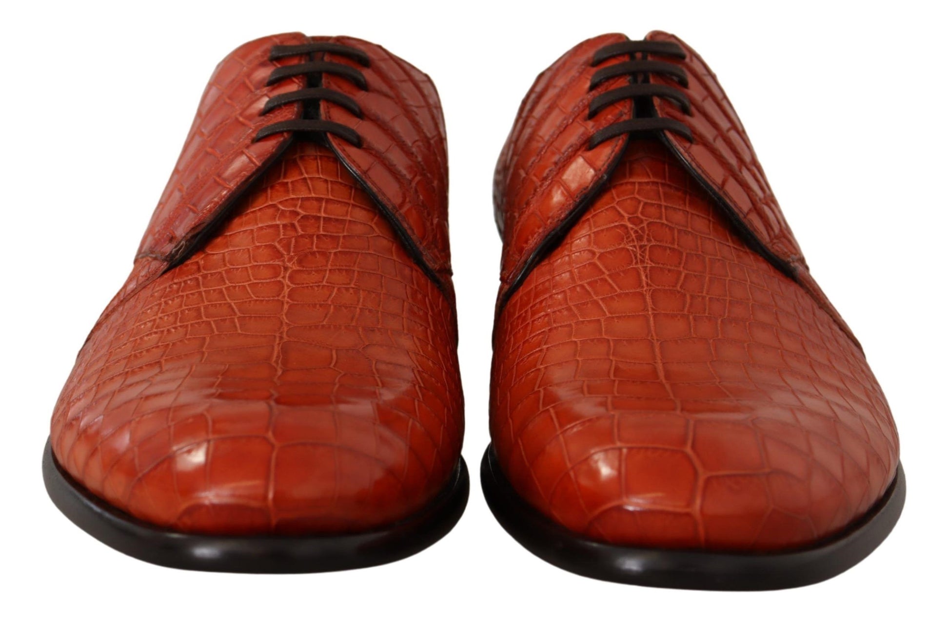 Orangefarbene Derby-Schuhe aus exotischem Leder