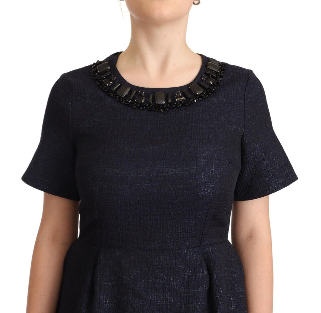 Schwarzes, verziertes Mini-A-Linien-Kleid mit kurzen Ärmeln