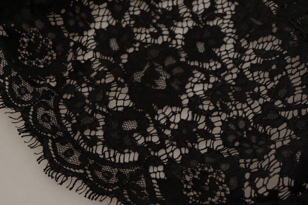 Schwarze Bluse mit floraler Spitze und Pullover „Sicily“