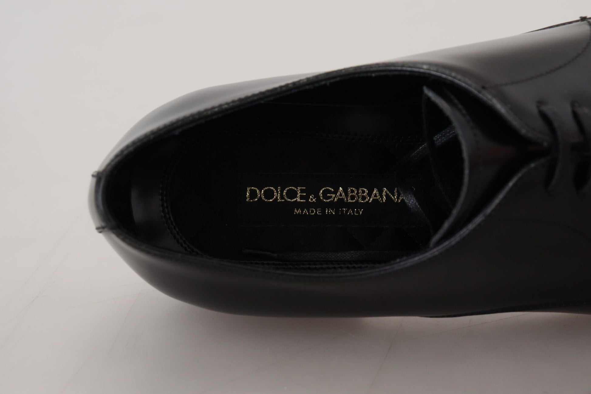 Schwarze formelle Lederschuhe