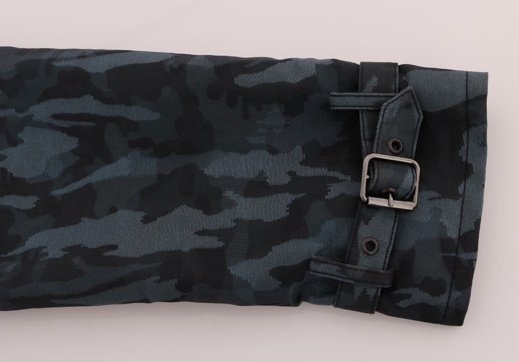 Blauer Camouflage-Trenchcoat