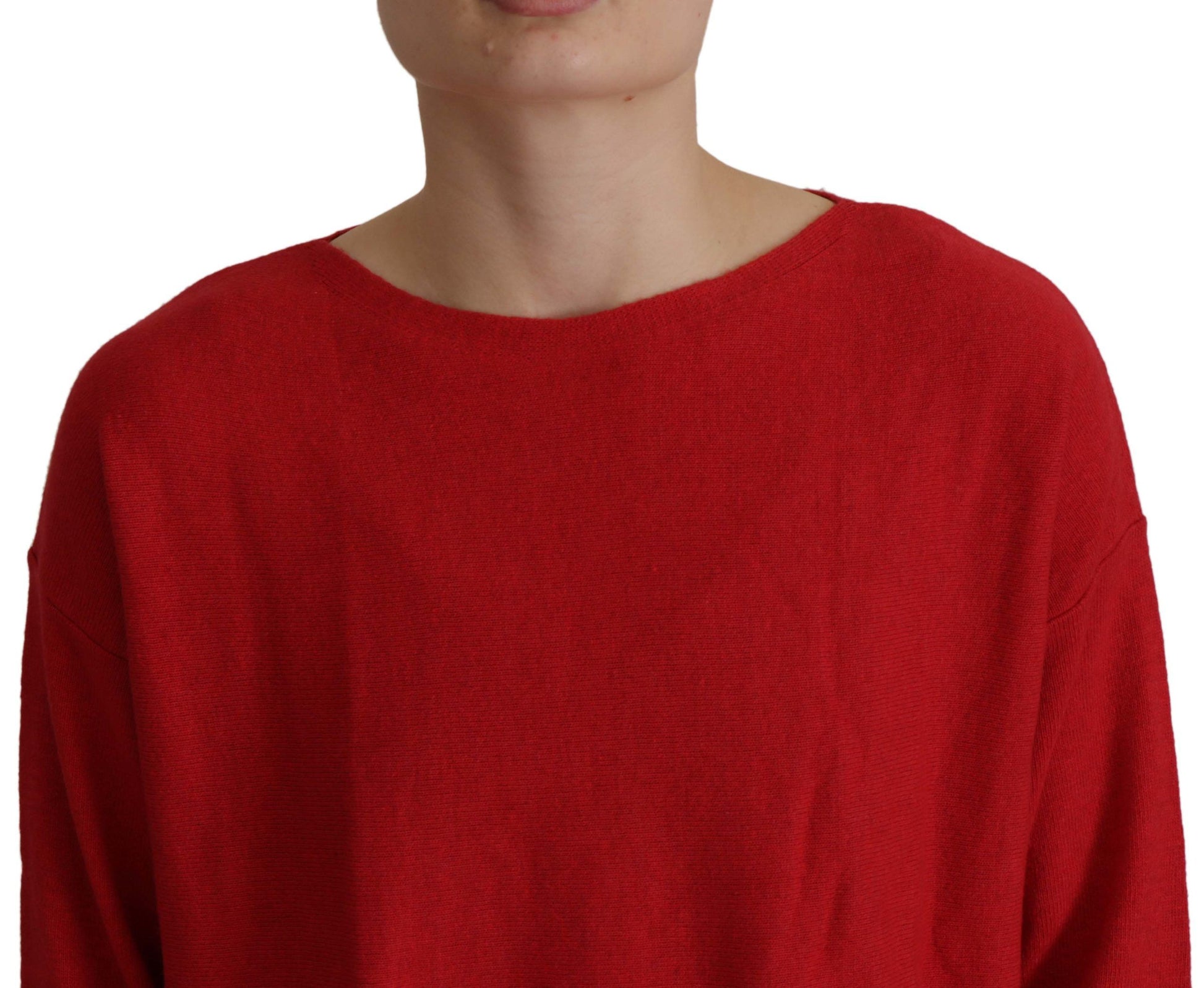 Roter Wollstrickpullover mit Rundhalsausschnitt