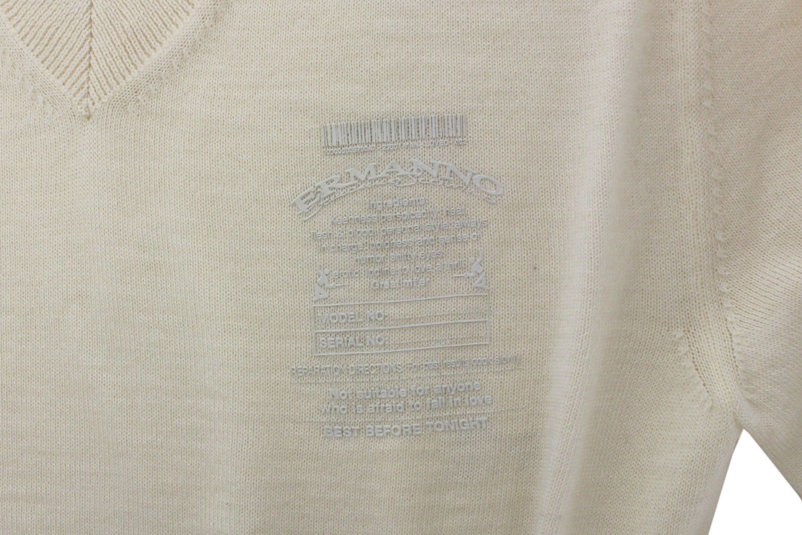 Pullover aus Wollmischung mit V-Ausschnitt in Off-White