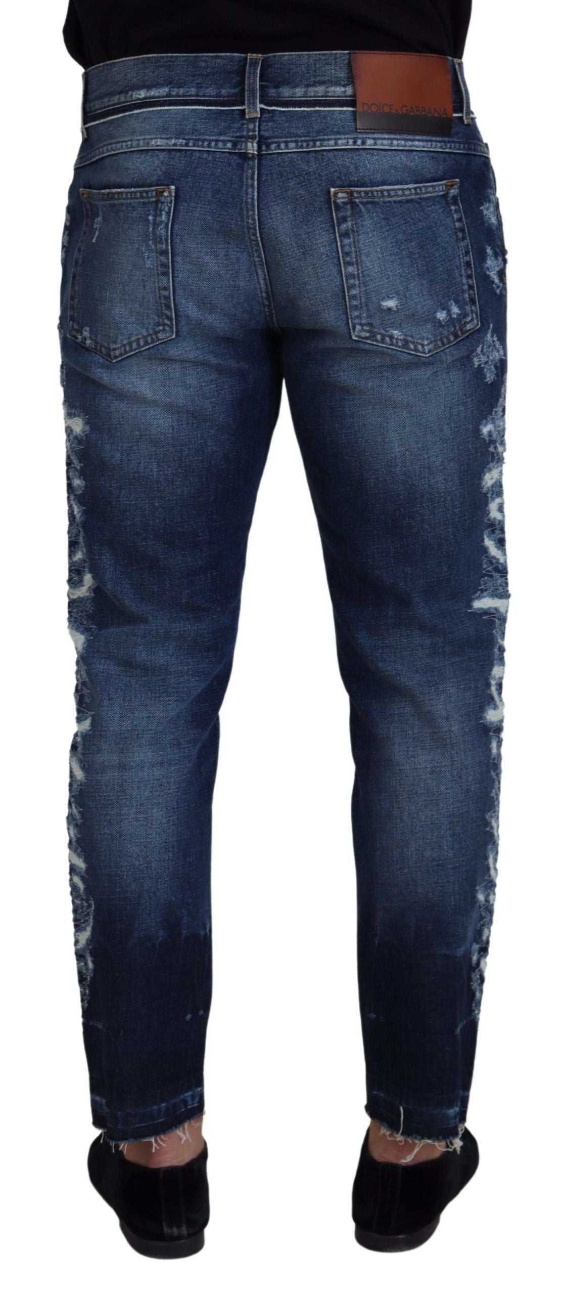 Blau verwaschene Jeanshose aus normalem Baumwolldenim