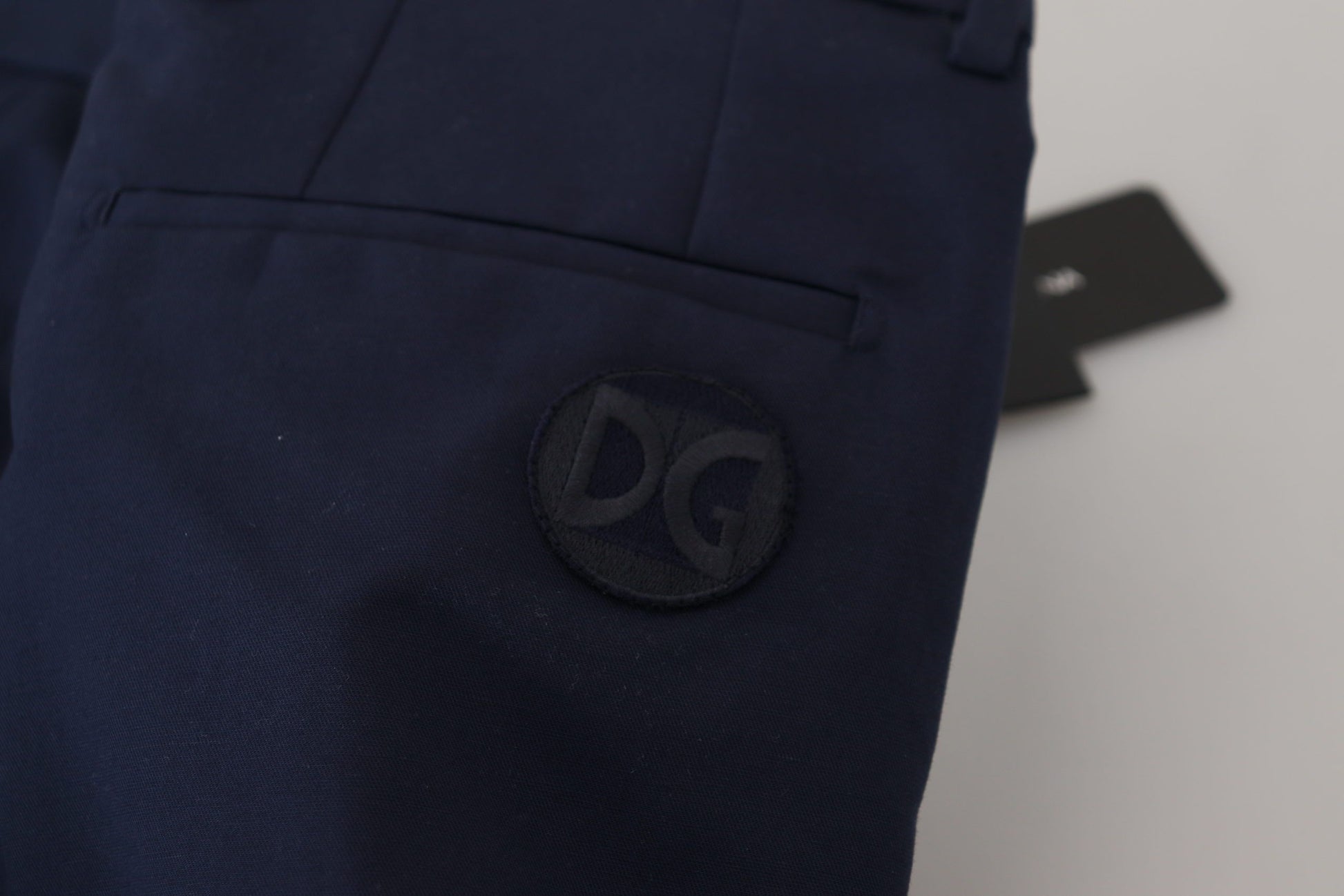 Blaue Chinohose aus Leinen und Baumwolle mit schmaler Passform