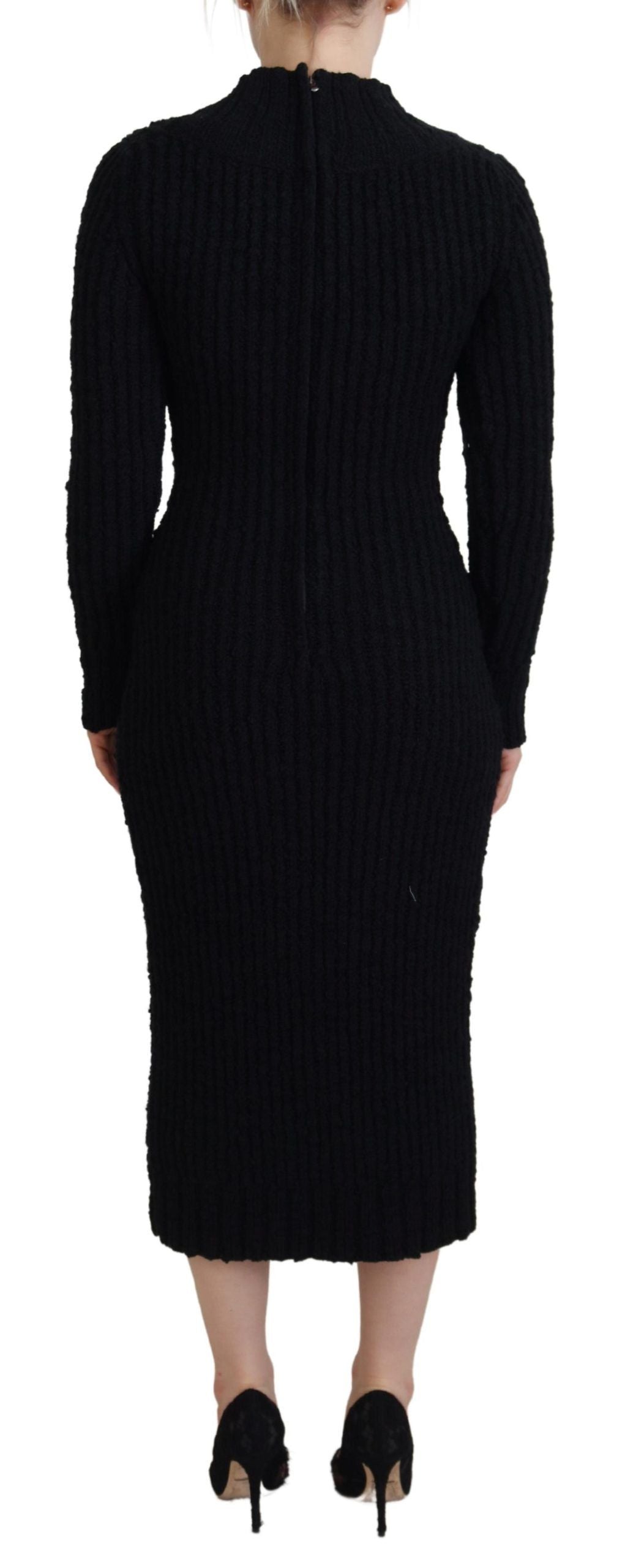 Schwarzes Etui-Pulloverkleid aus Wollstrick