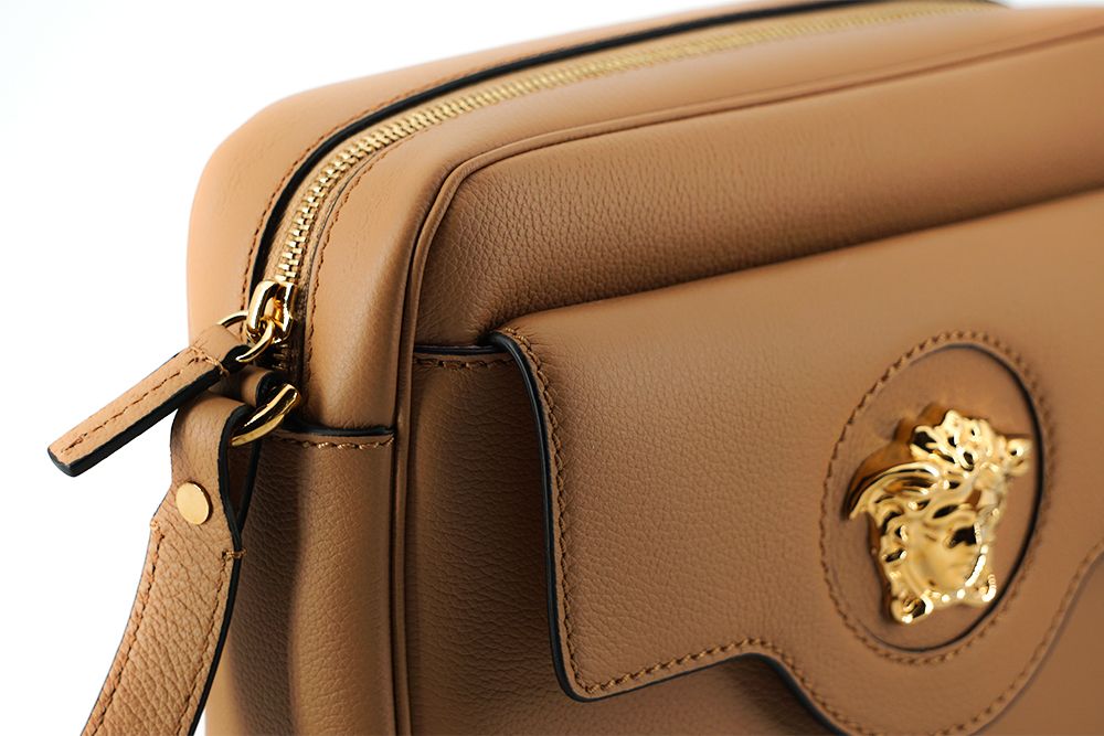 Elegante braune Kameratasche aus Leder für die Schulter