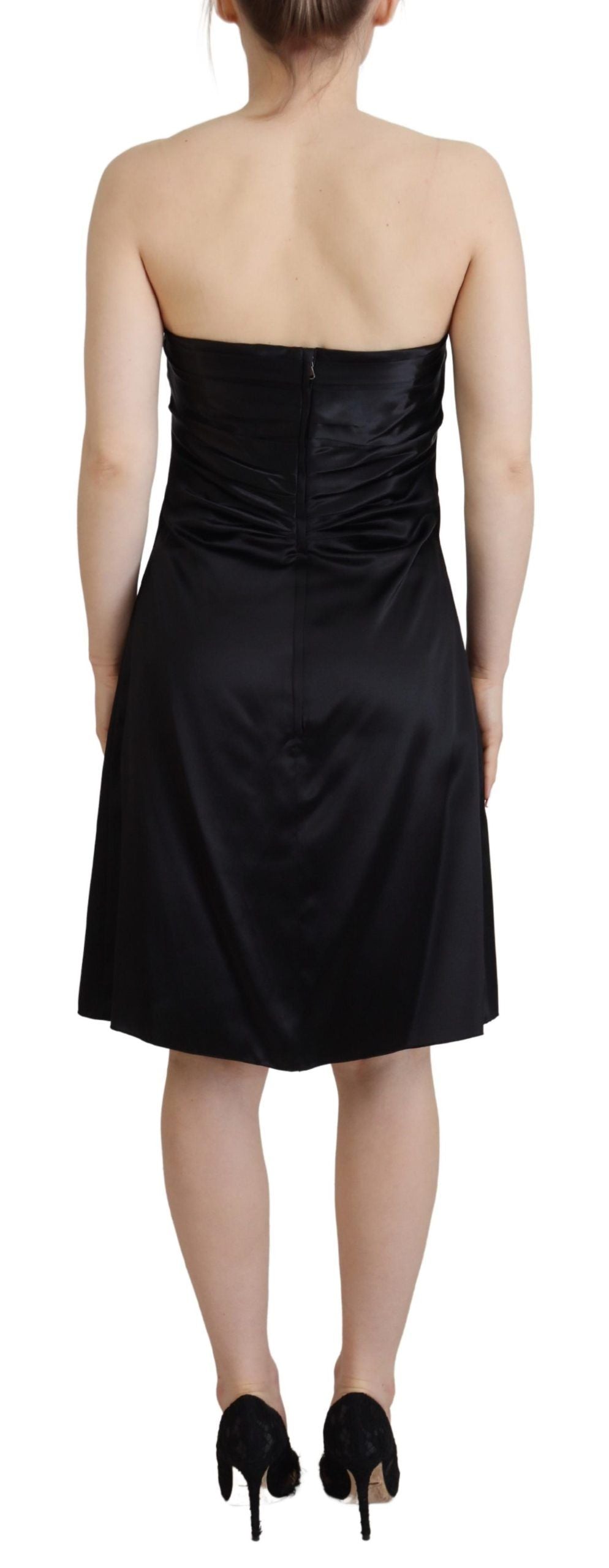 Schwarzes, kurzes Mini-Partykleid aus Seide