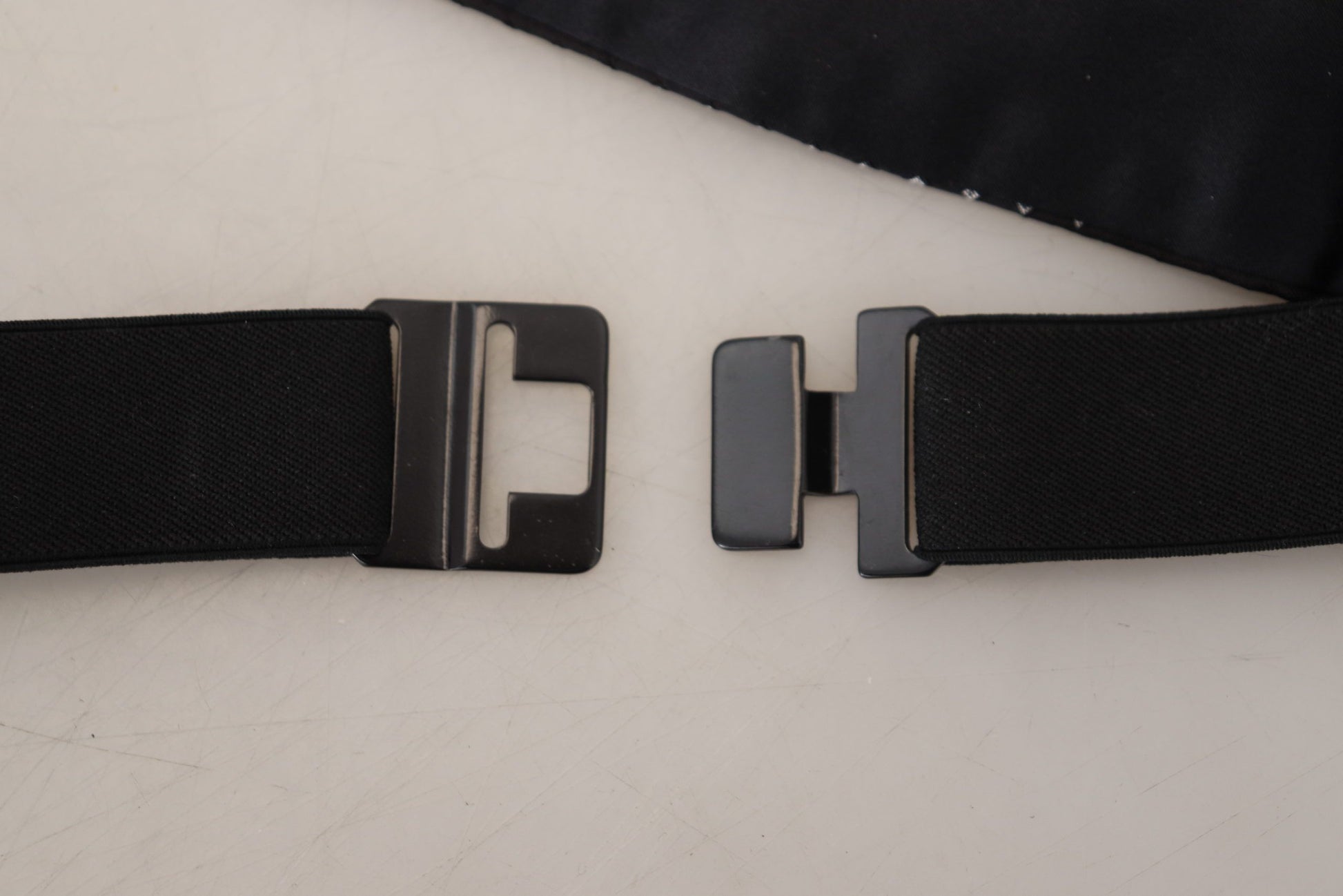 Schwarzer gepunkteter breiter Taillengürtel für Herren, Kummerband