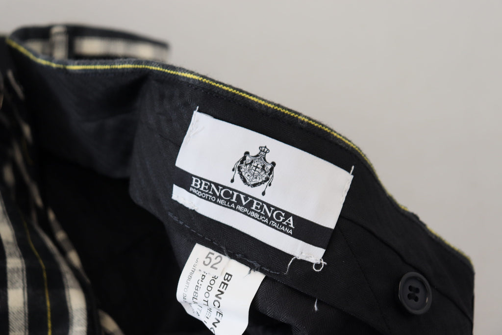 Schwarze karierte Freizeithose aus Baumwolle
