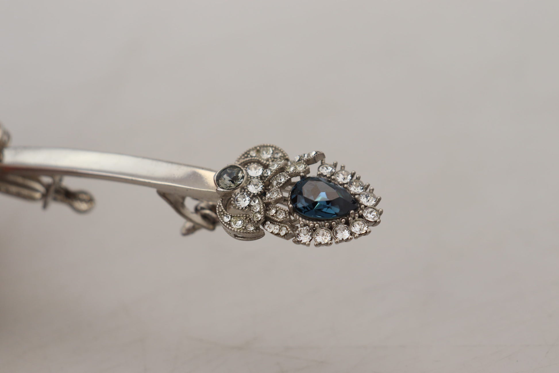 925 Sterling Silver Crystals Pin Collar Brooch