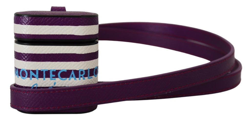 Airpods-Hülle mit lila Lederband und goldenem Metalllogo