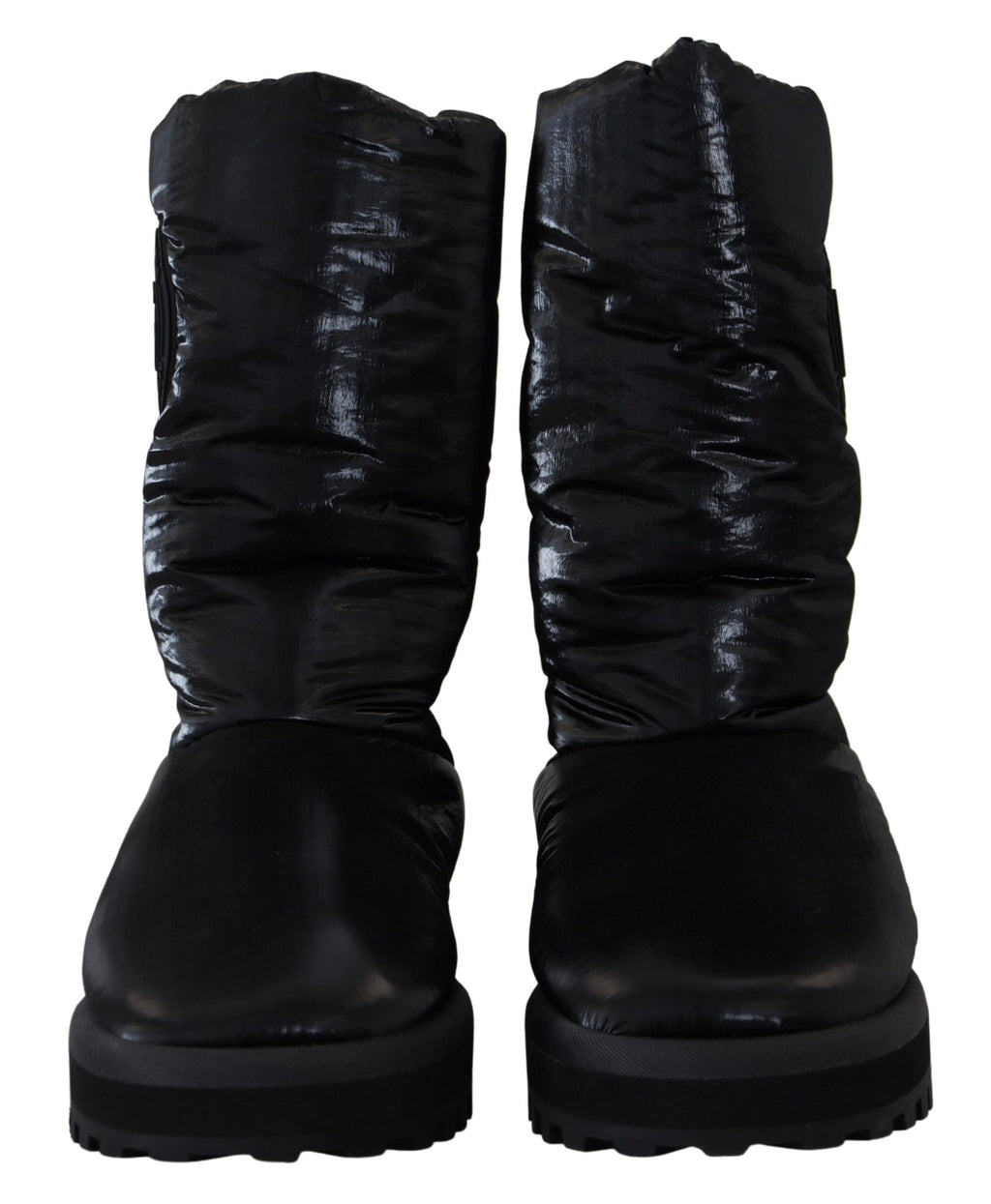 Schwarze Stiefel, gepolsterte Winterschuhe mit mittlerer Wade