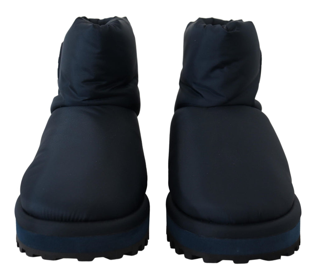 Blaue Nylonstiefel, gepolsterte Schuhe mit halbhoher Wadenhöhe