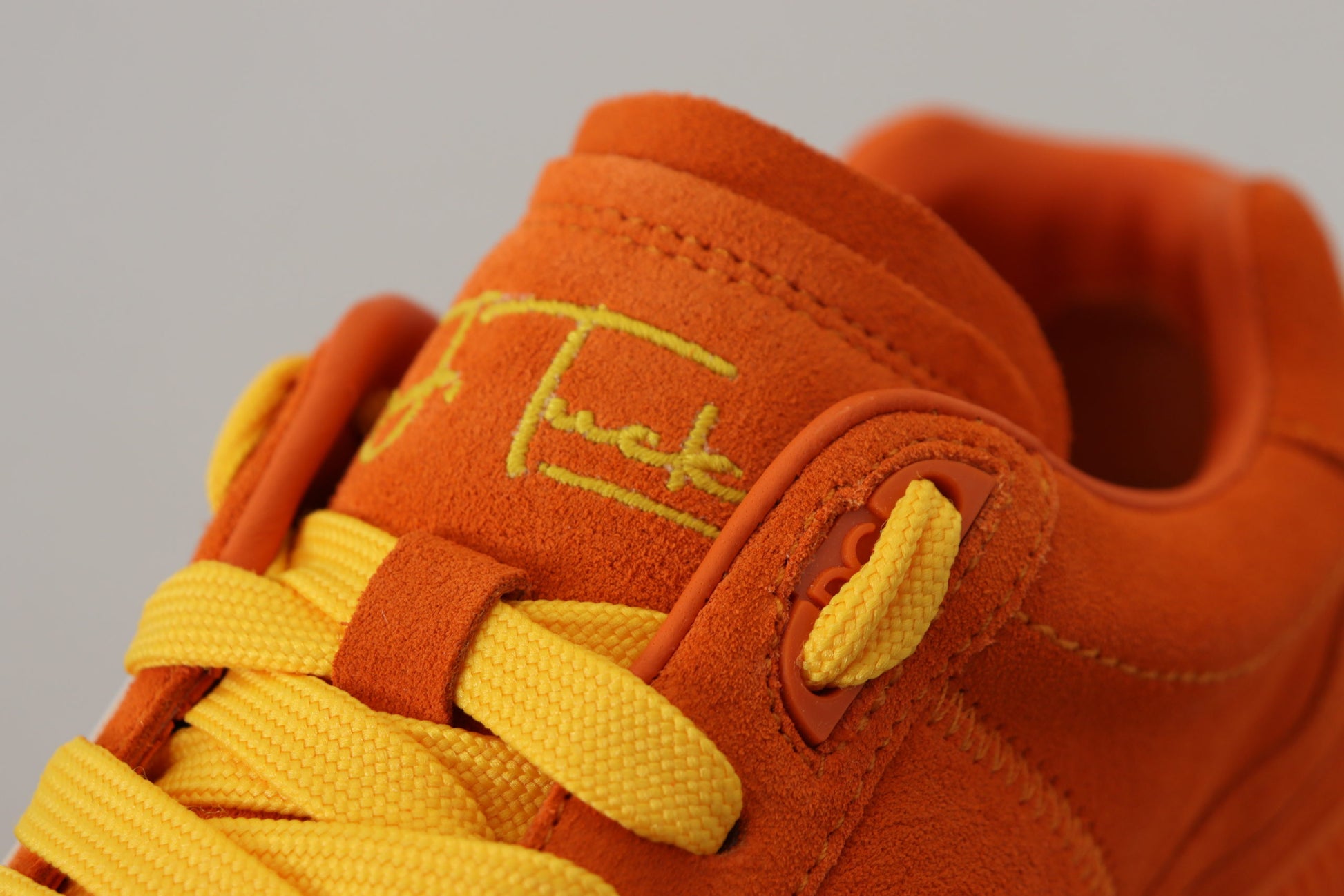 Orangefarbene Pj Tucker-Sneakers aus Leder