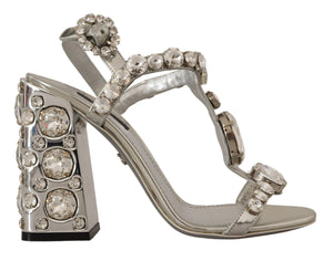 Silberne High Heel-Sandalen mit Kristallen und Riemenschnalle