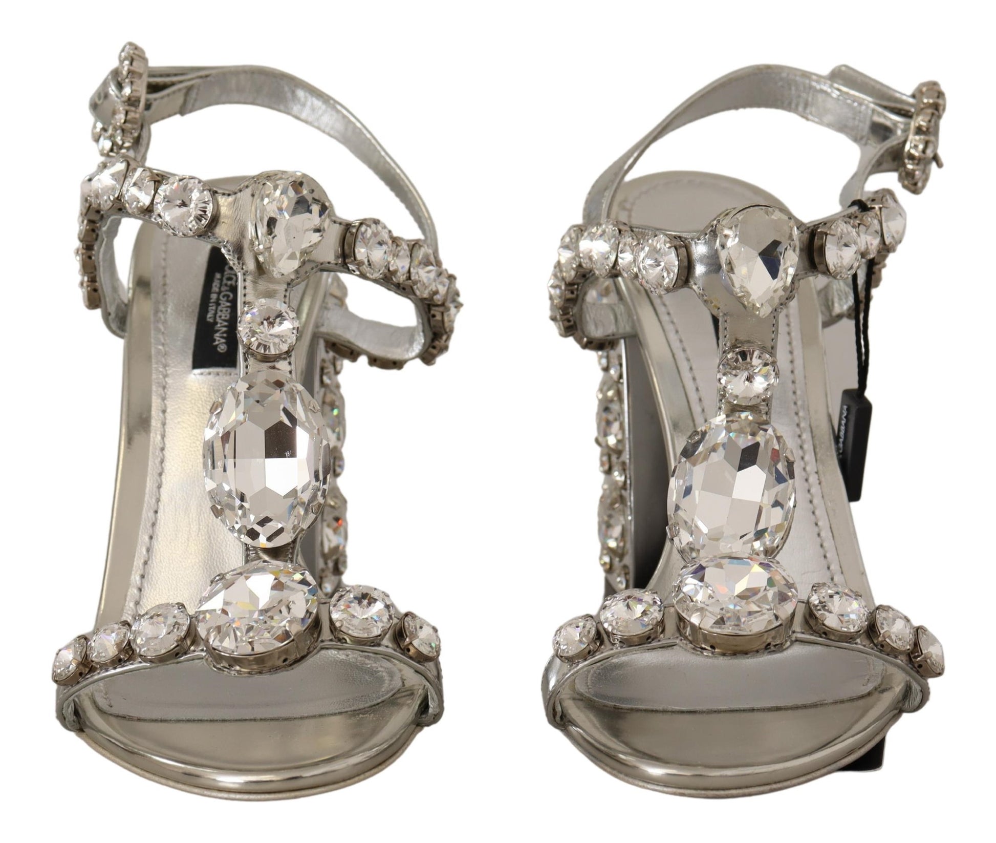 Silberne High Heel-Sandalen mit Kristallen und Riemenschnalle