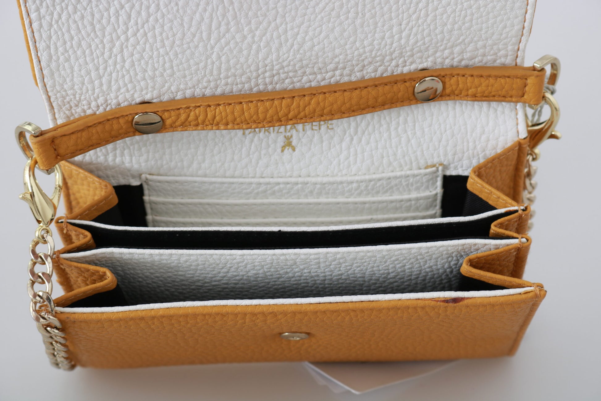 Gelbe Schultertasche aus Leder mit Logo