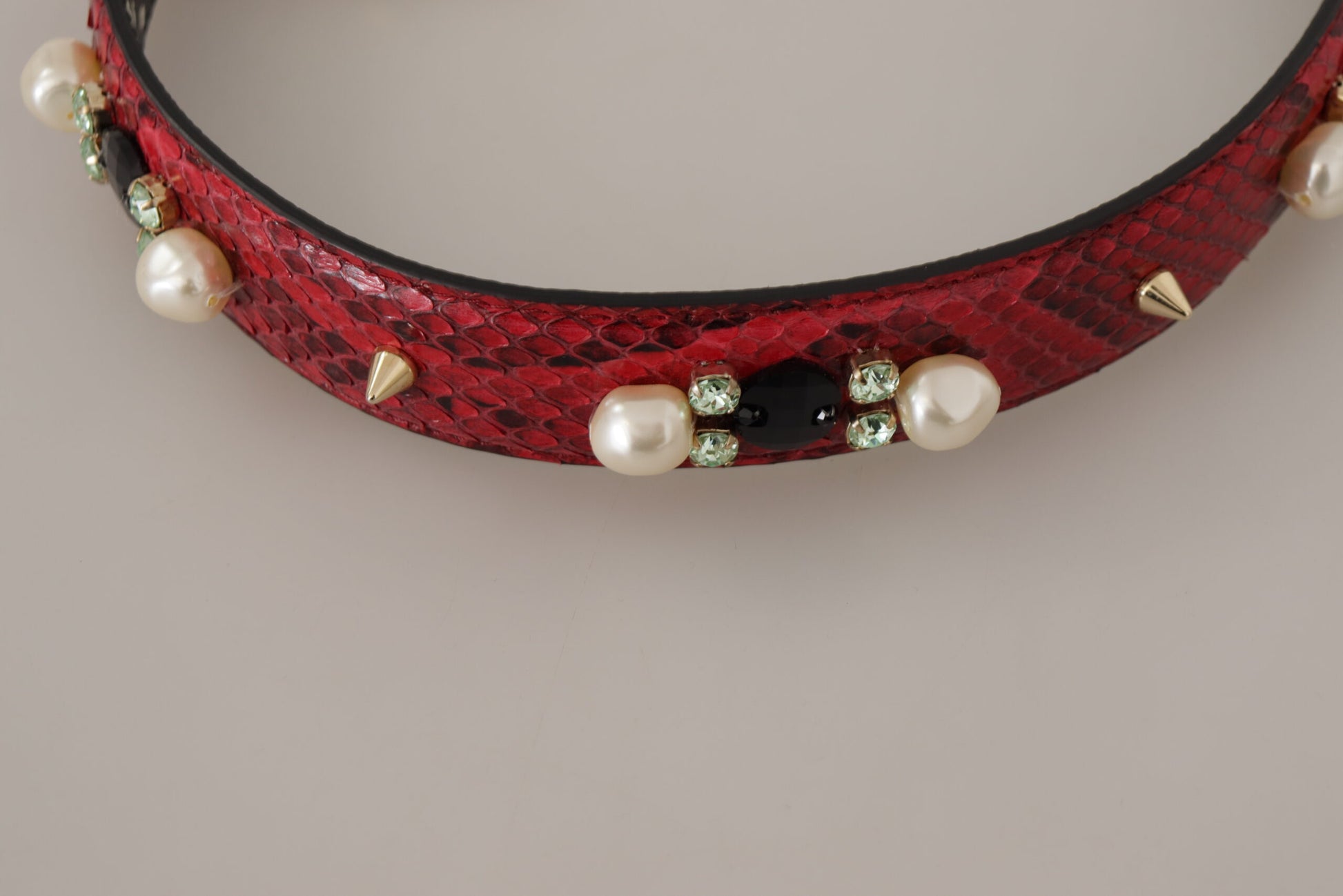 Roter Schultergurt für Taschen aus exotischem Leder mit Kristallen