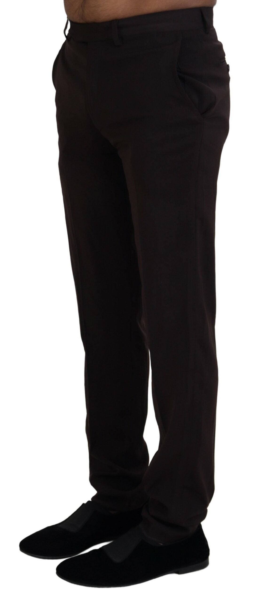 Braune, gerade geschnittene Herrenhose
