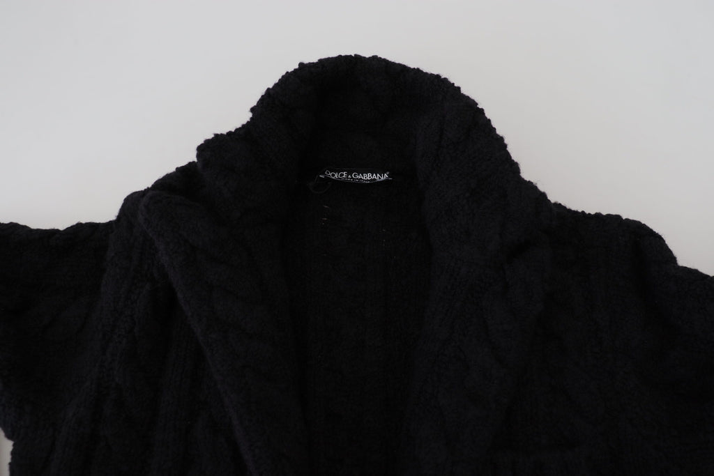 Schwarzer Wollstrick-Cardigan mit Knöpfen