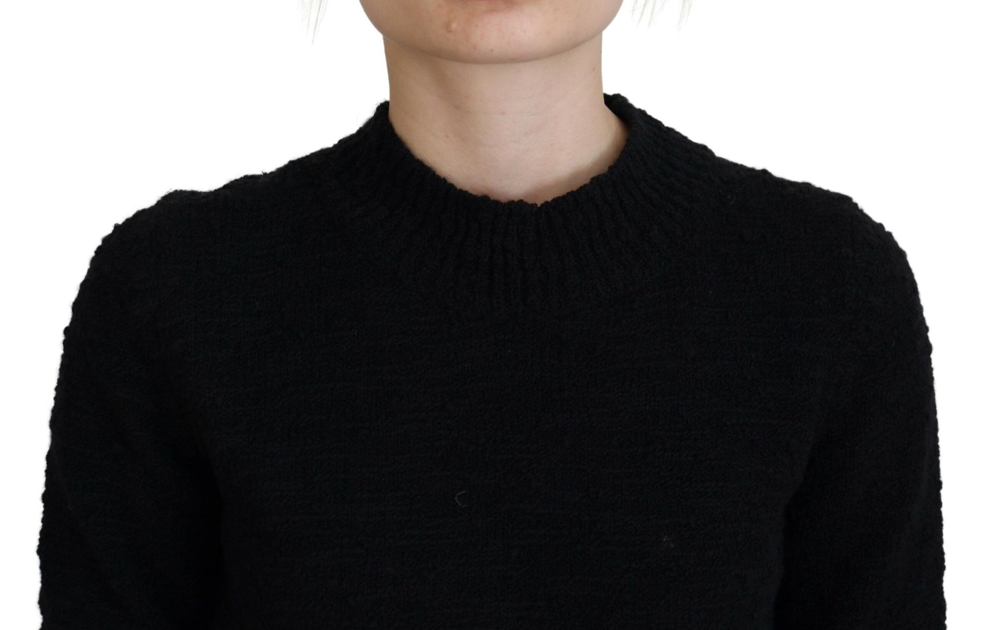 Schwarzer Wollstrickpullover mit Rundhalsausschnitt